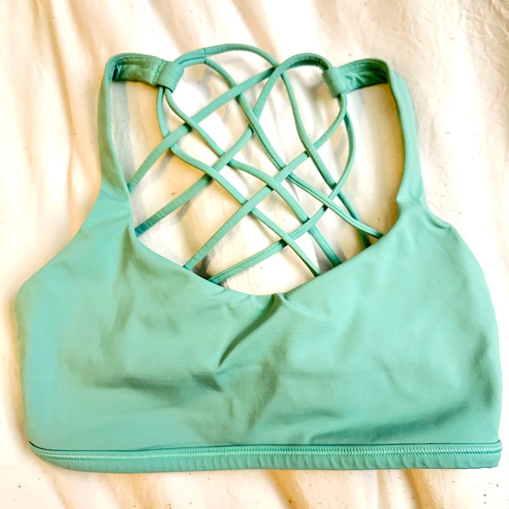 Gorgeous Aqua Lululemon Sports Bra A/B cup